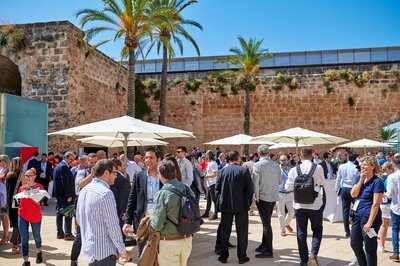 Con-X 2022 Mallorca: Welcome drinks sponsored by Travolution and conference